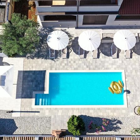 Apartment Nina With Private Pool Nova Vas  Exterior photo